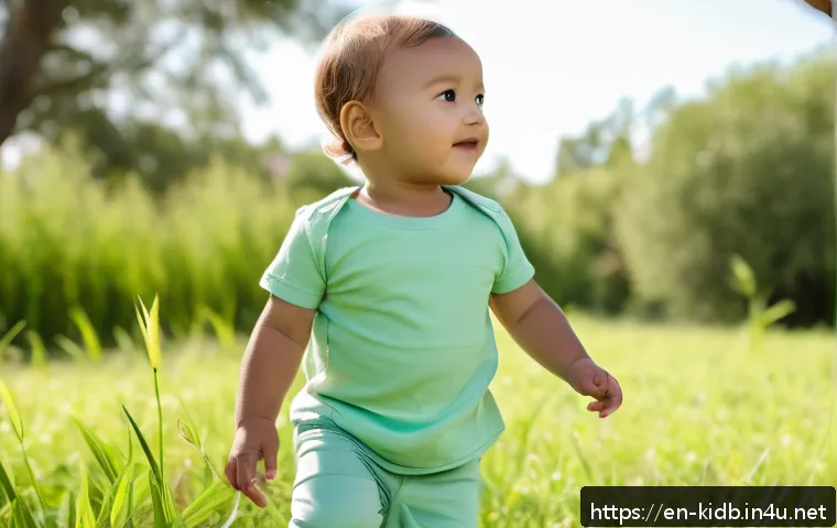 아동복 브랜드별 장단점 - A cheerful toddler wearing a soft organic cotton and bamboo blend outfit from EcoTots brand, featuri...